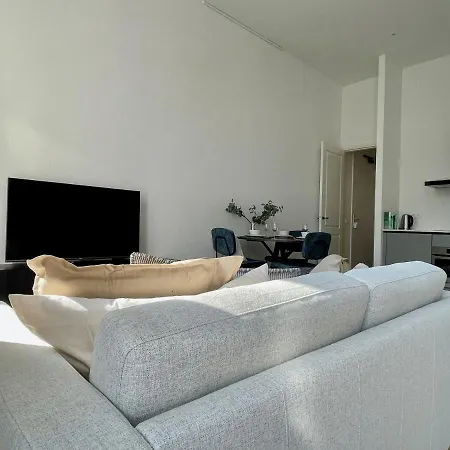 Apartment Charming Serviced Studio 40m2 -mnl C- Rotterdam